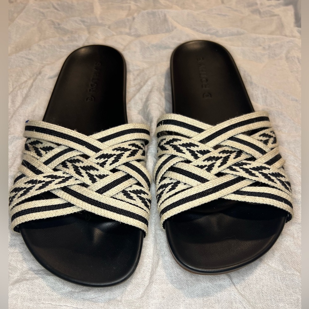 Rothy’s hemp slide